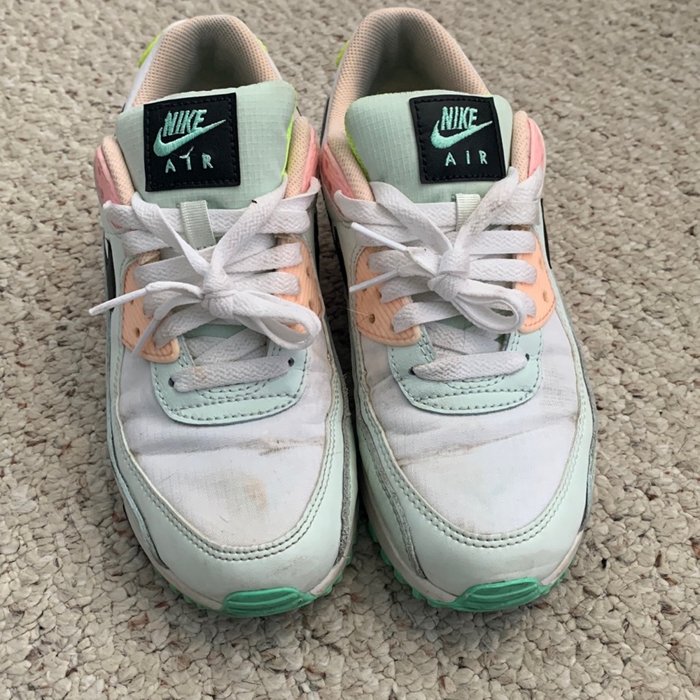 Used Nike Air 90s pastel colors